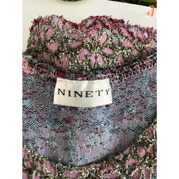 Vintage Ninety Women's Crocheted Tank Medium EUC - Picture 6 of 8